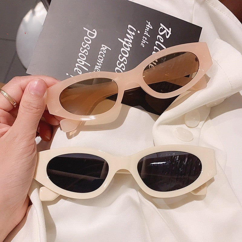 Popular Fashion Kitten Eye Sunglasses Ladies Retro Oval Glasses Men Champagne Tea Sunglasses - Blue Force Sports