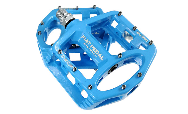 Magnesium alloy pedal bicycle pedal mountain bike flat pedal - Blue Force Sports