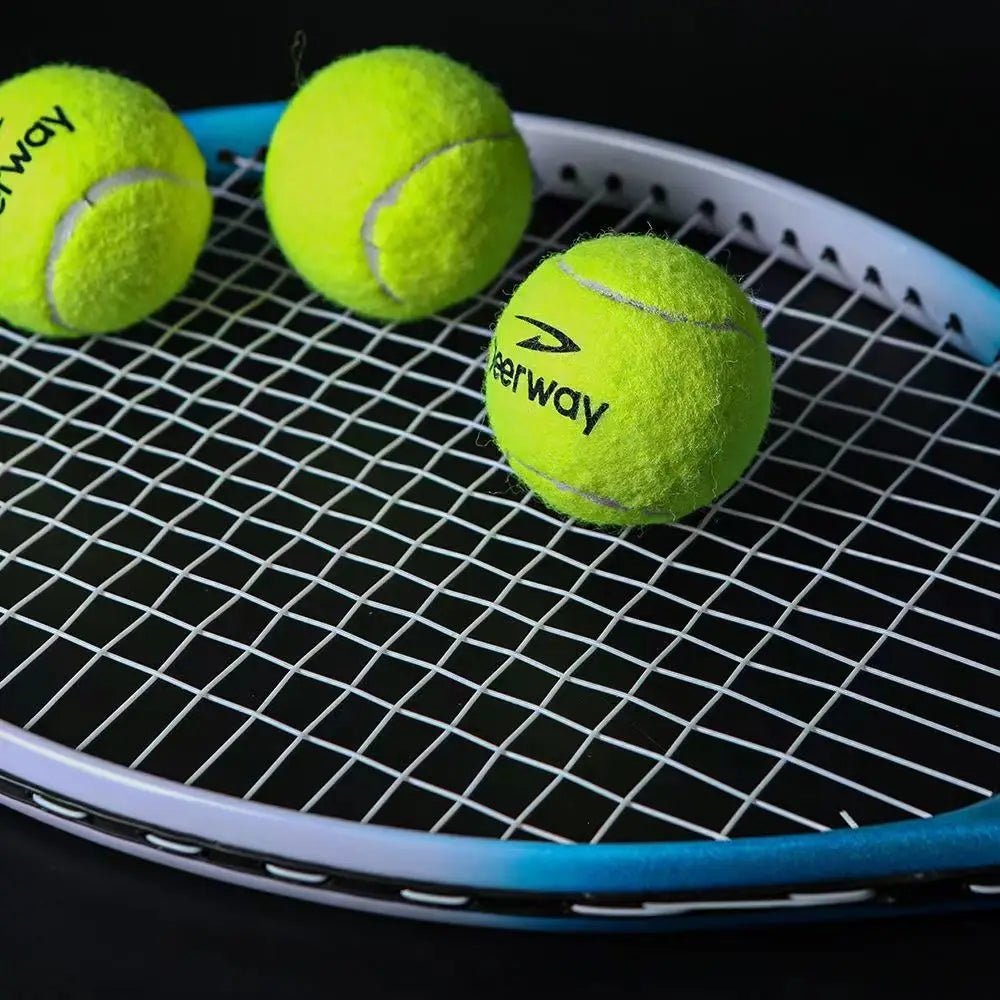 Hochelastische Tennisbälle mit Netztasche