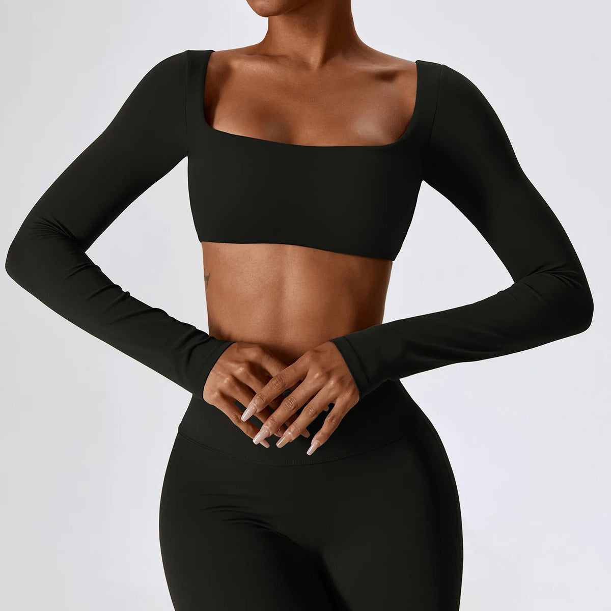 Langärmliges bauchfreies Yoga-Shirt