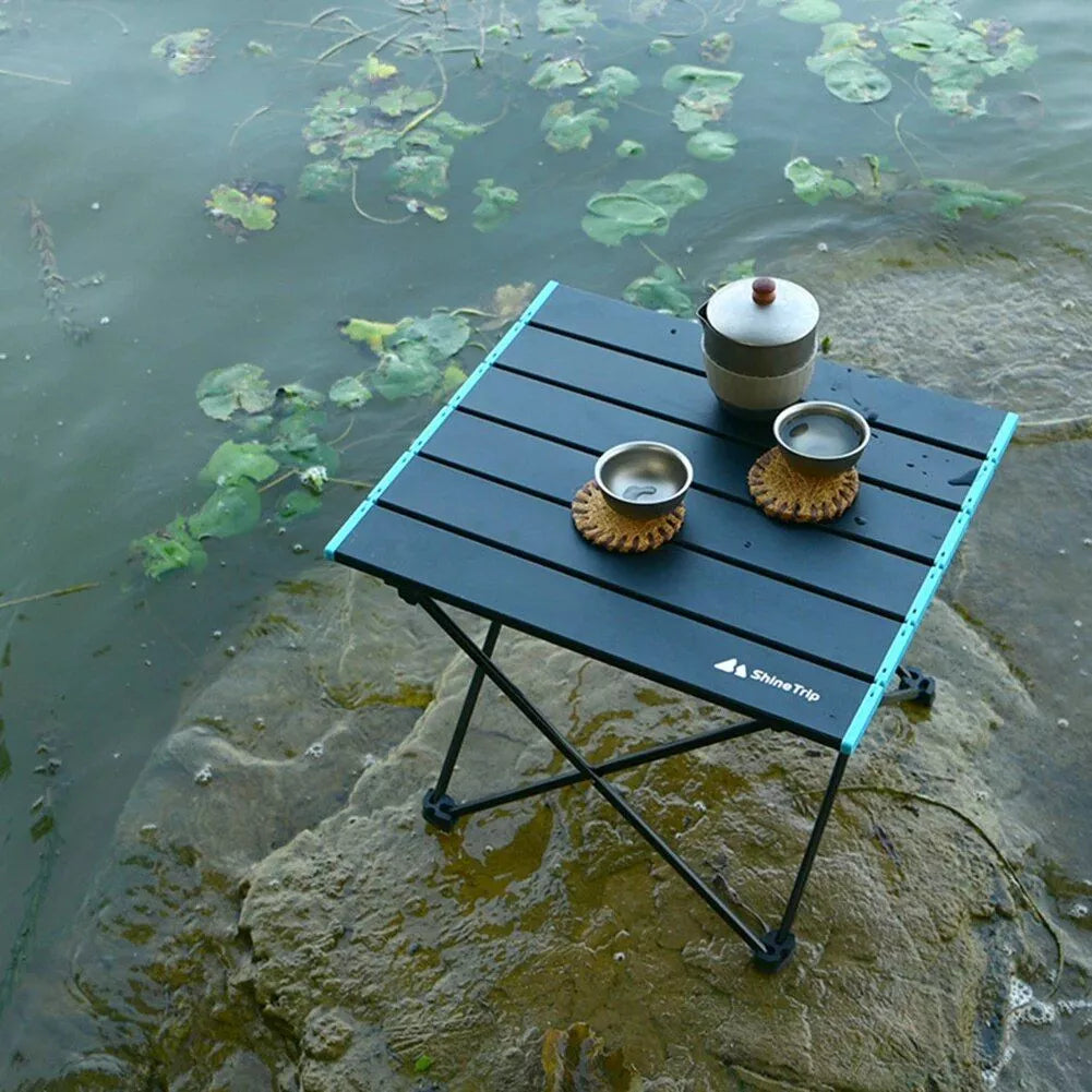 Ultraleichter Klapptisch aus Aluminium
