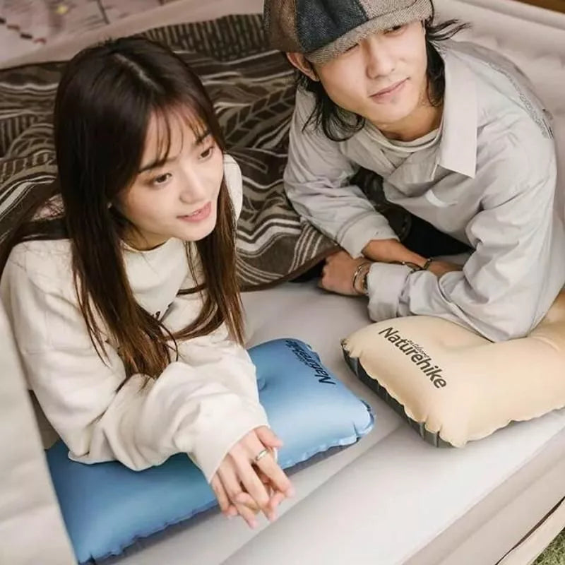 Almohada de camping autoinflable ultraligera