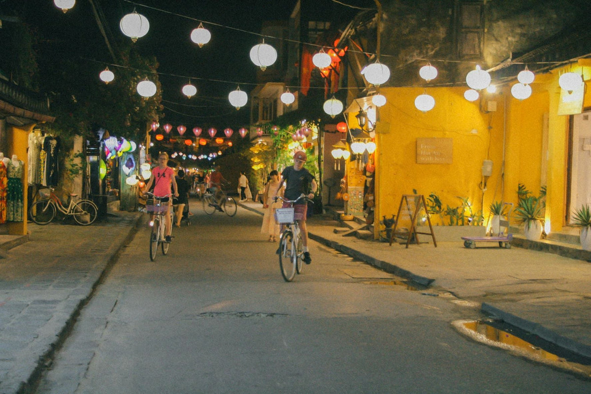 Things to Consider If You Are Cycling at Night: Safety Tips for a Smooth Ride