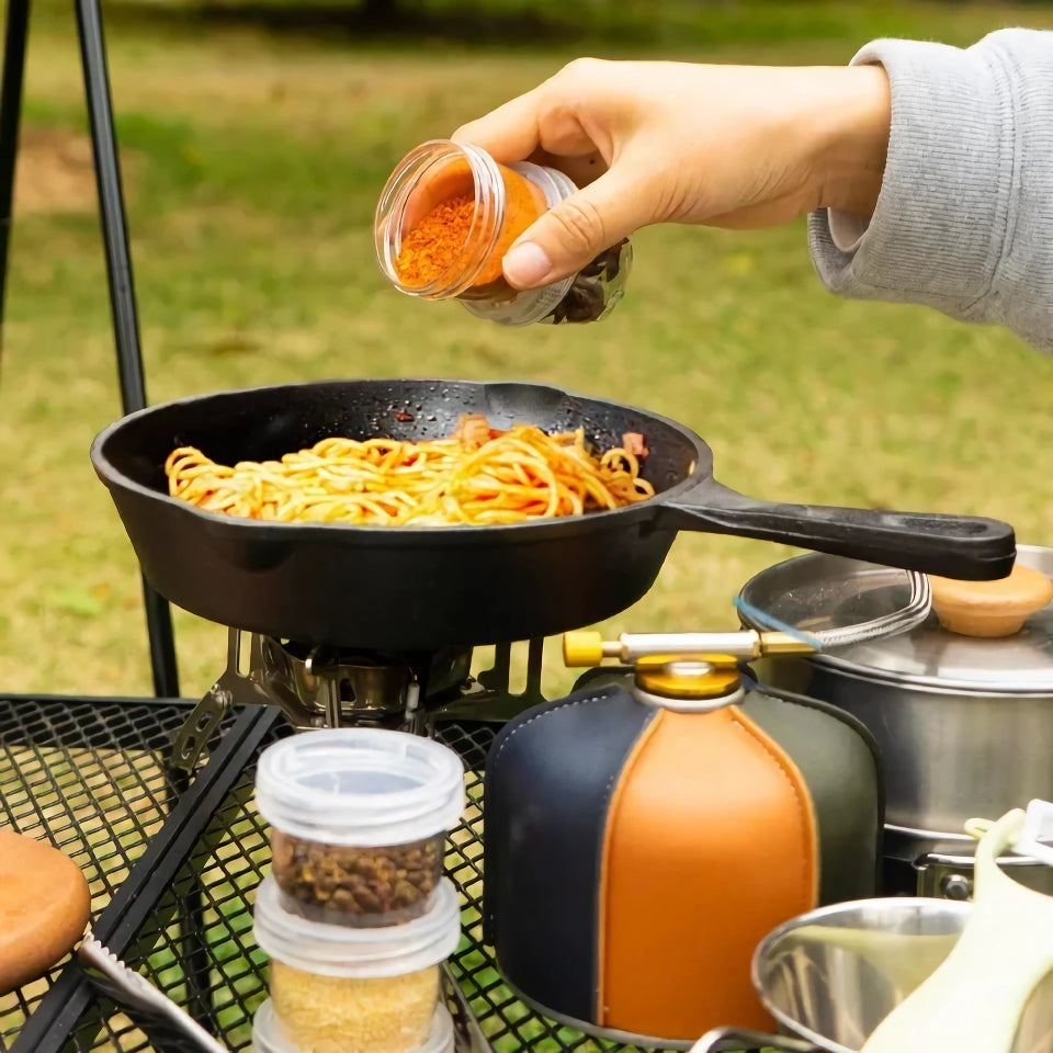 Kompaktes 5-Flaschen-Camping-Gewürzset mit robuster Netz-Aufbewahrungstasche