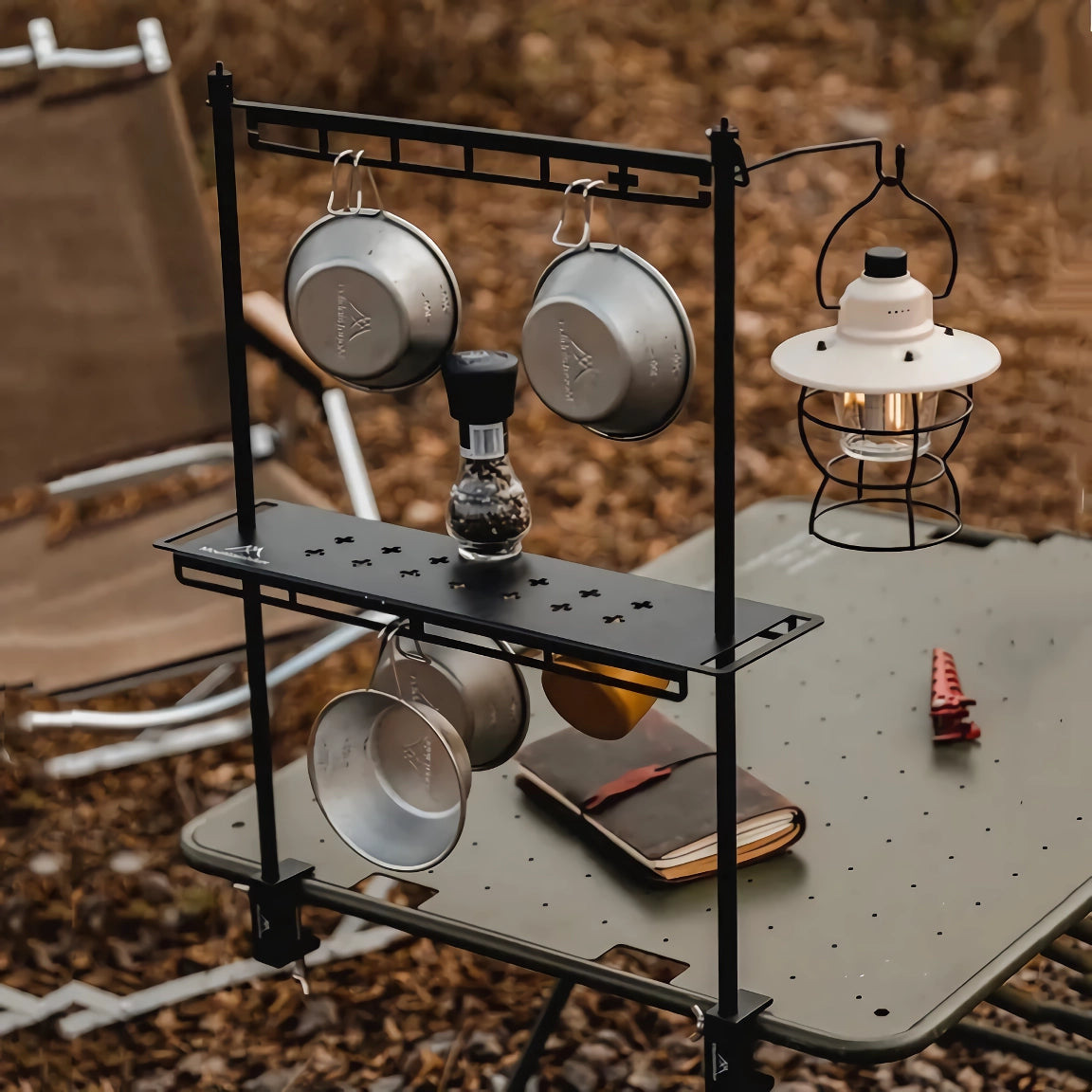 Multifunktionales tragbares Lagerregal für Campingtische