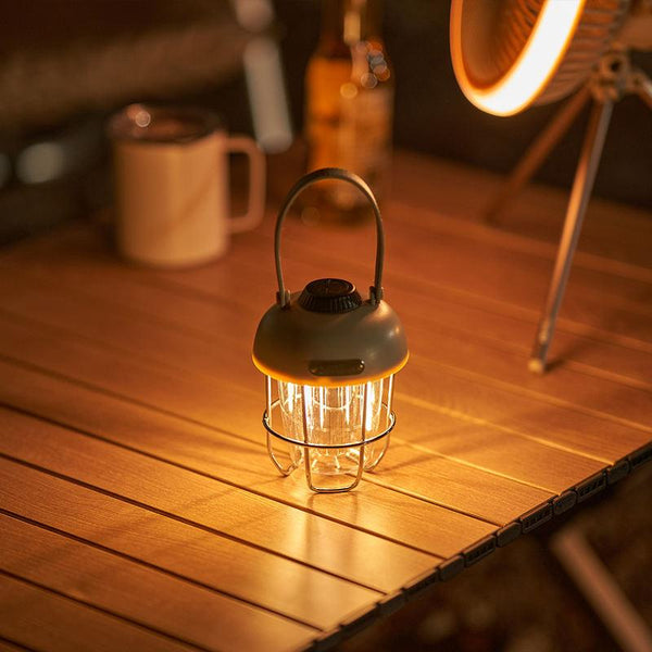 Wiederaufladbare LED-Campinglaterne im Vintage-Stil