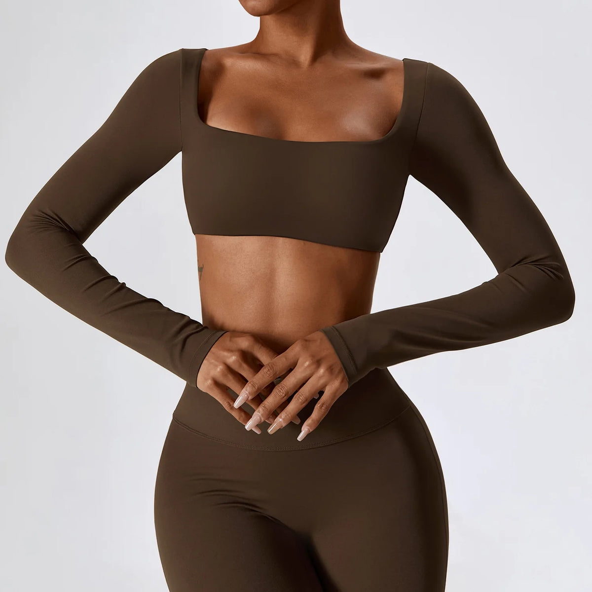 Langärmliges bauchfreies Yoga-Shirt