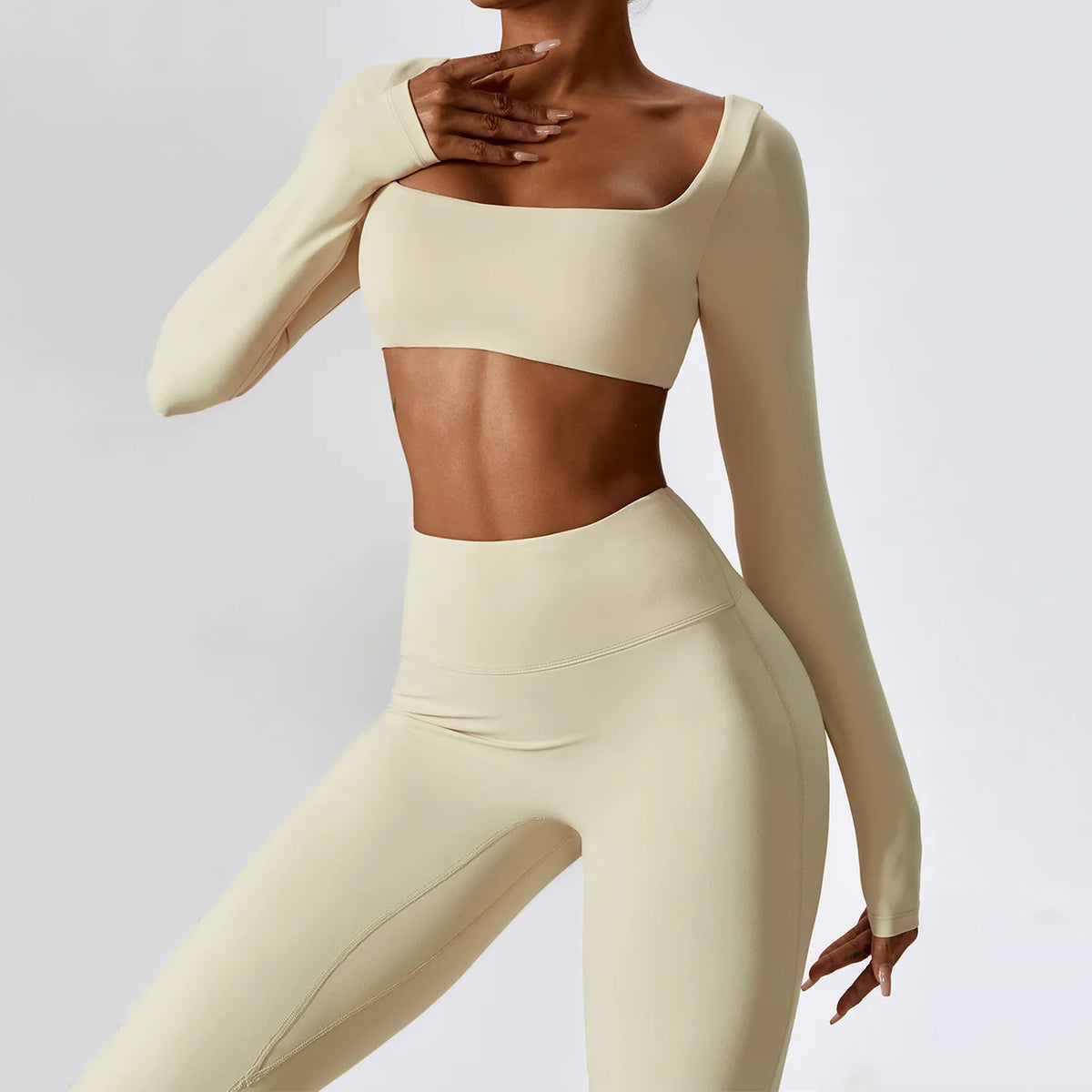 Langärmliges bauchfreies Yoga-Shirt