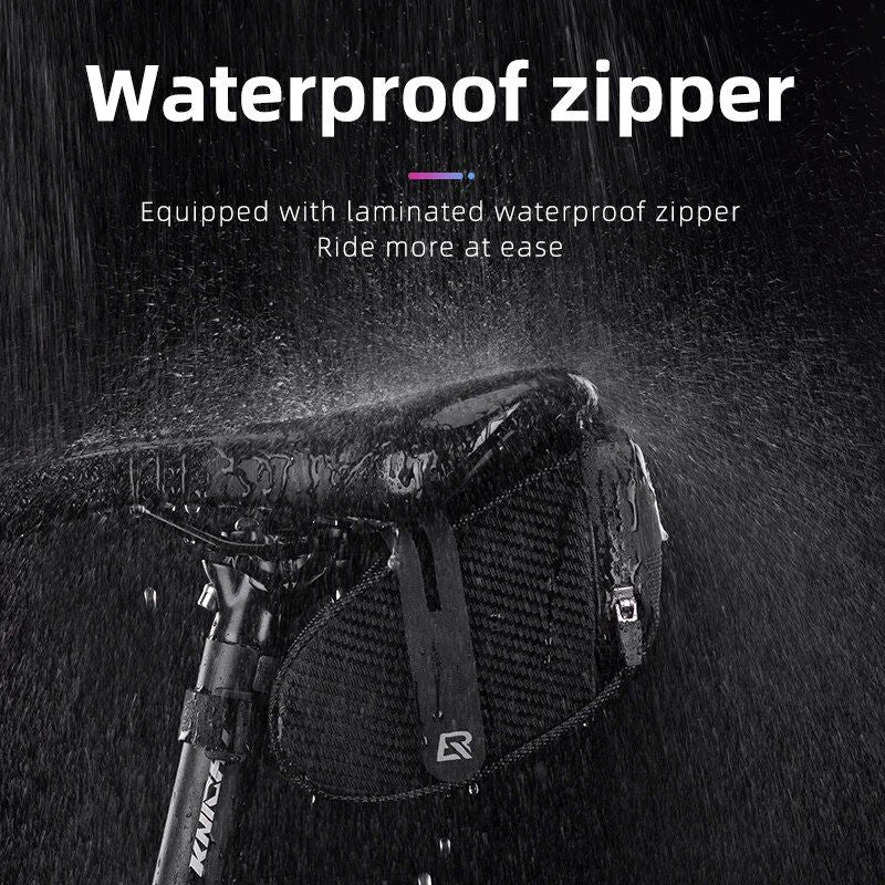 Wasserdichte Fahrradhecktasche mit Reflektorstreifen und erweiterbarem Fassungsvermögen