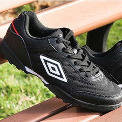 Breathable Men's Football Shoes